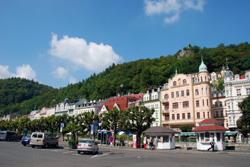 Fototapeta na wymiar Krajobraz miejski. Karlovy Vary (Karlowe Wary)