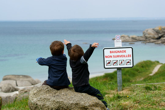 jumeaux heureux