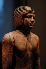 Egyptian wooden sculpture