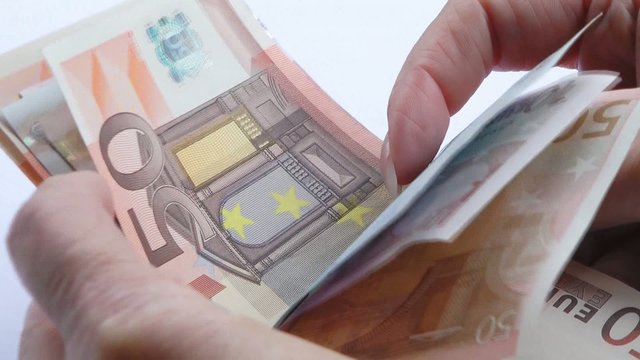 Euro Geld z&auml;hlen Video