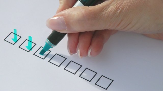 Fragebogen und Checkliste Video