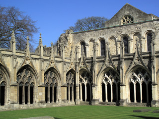 Fototapeta na wymiar Canterbury Cathedral krużganki,