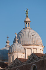 Obraz premium Cupole della basilita di Santa Giustina a Padova