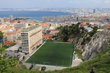 Terrain de football à Marseille © Jérôme SALORT