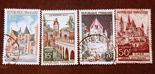 Quatre timbres français