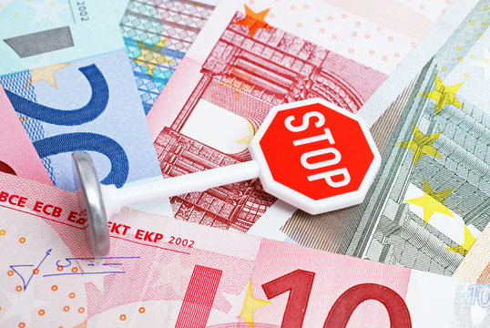 Stop Schild mit Euro Geld