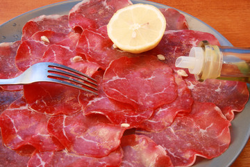 piatto di bresaola