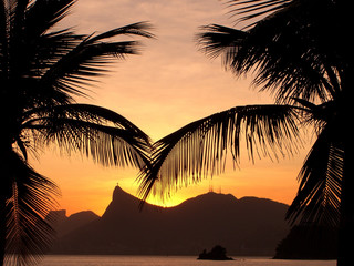 cr&eacute;puscule sur Rio de Janeiro