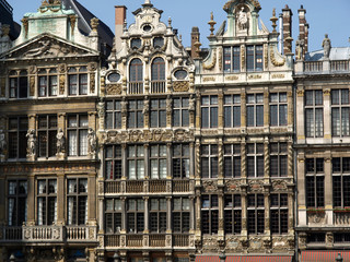 Fototapeta na wymiar Townhouses at Market Square in Brussels
