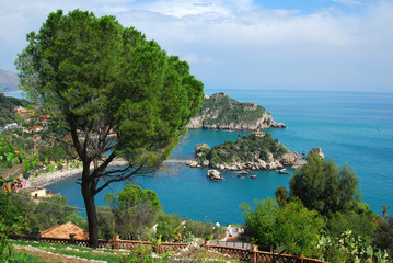 Bella Isola in Taormina, Sicily - obrazy, fototapety, plakaty