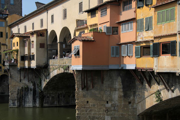Fototapeta na wymiar Ponte Vecchio w Florenz
