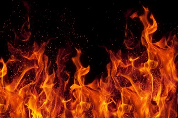 Foto op Plexiglas Vlam vuur geïsoleerd op zwarte achtergrond