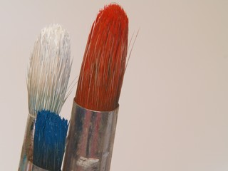 weiß blau rot - Pinsel