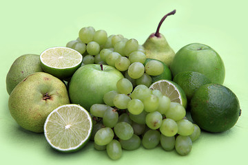 grüne Früchte - green fruits