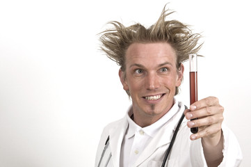 Wissenschaftler mit einem Experiment