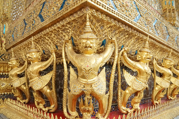 Obraz premium Statue of garuda