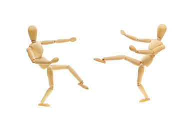 Two artists manequins fighting