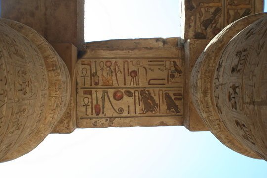 Hyroglyphen im Karnak-Tempel