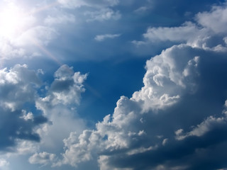 Fototapeta na wymiar Sun sky clouds