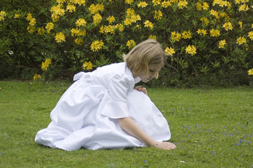 young girl ready for first holy communion - obrazy, fototapety, plakaty