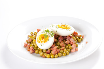 egg dish with ham and peas