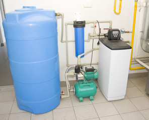Water filtering system