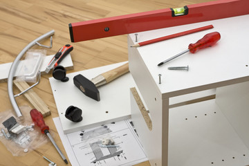 Möbel zusammenbauen-1