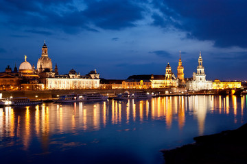 Nachtpanorama Dresden © S Hagebusch