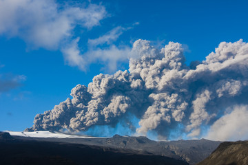 Eyjafjallajokull eruption - 22801829