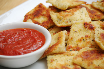 Fried Ravioli and Marinara Sauce