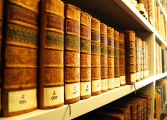 alte Bücher in der Bibliothek