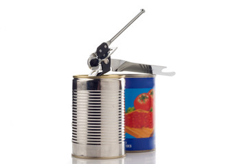tomato can with can opener -scatola paelati