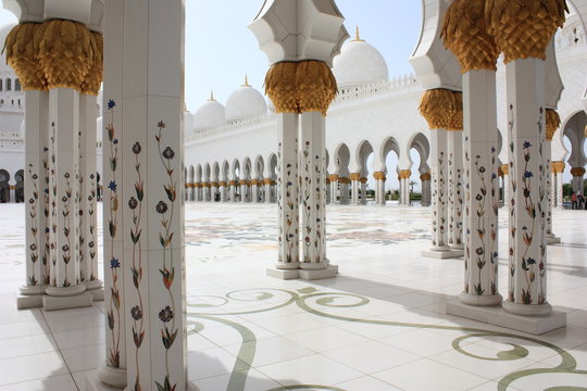 Grand Mosque In Abu Dhabi