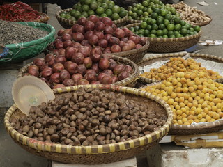 Fruta tropical en Hanoi (Vietnam)