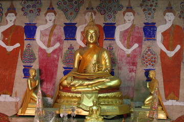 Fototapeta premium buddha, Ban Yang, Borabue, Mahasarakam, North-East of Thailand