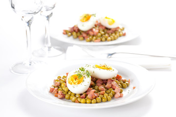 egg dish with ham and peas