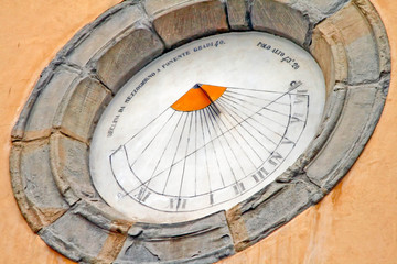 Fototapeta na wymiar Zegar słoneczny