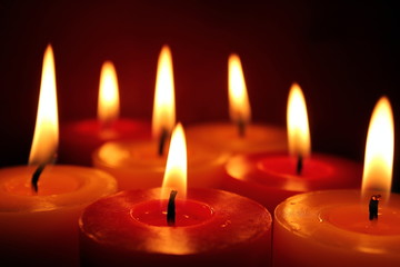 Sieben Kerzen