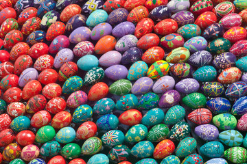 Fototapeta na wymiar Colorful hand painted easter eggs