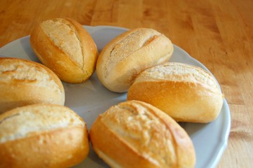 Brötchen sternförmig angeordnet