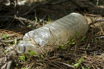 Obraz premium La nature poubelle