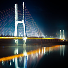 Fototapeta na wymiar noc most