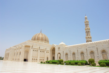 Fototapeta na wymiar Muscat, Oman - Wielki Meczet Sultan Qaboos
