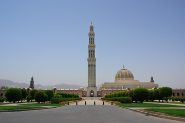 Fototapeta na wymiar Muscat - Oman, Sultan Qaboos Grand Mosque