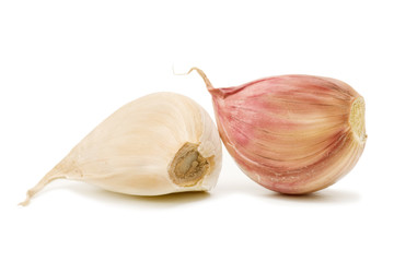 Fototapeta premium ajos sobre fondo blanco