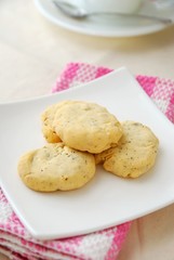 Nutritious biscuits for breakfast or snack