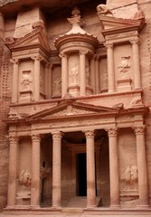 The Treasury at the city of Petra in Jordania