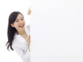 ボードを持つ女性