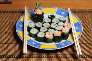 Fototapeta na wymiar Mittagsessen. Sushi
