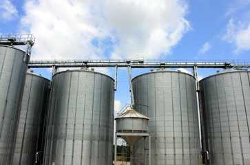 silos